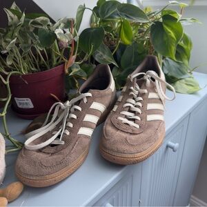 Adidas Men’s Brown Suede Spezial Sneakers